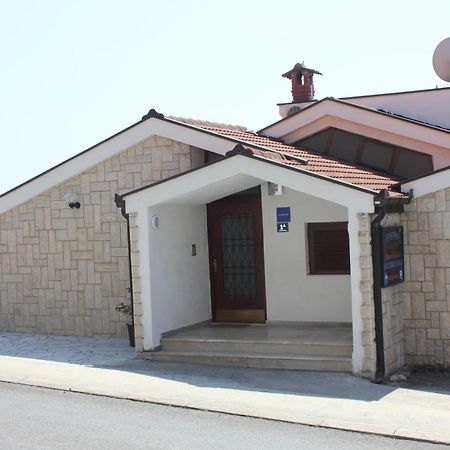 Guesthouse San Antonio Ploce  Kamer foto