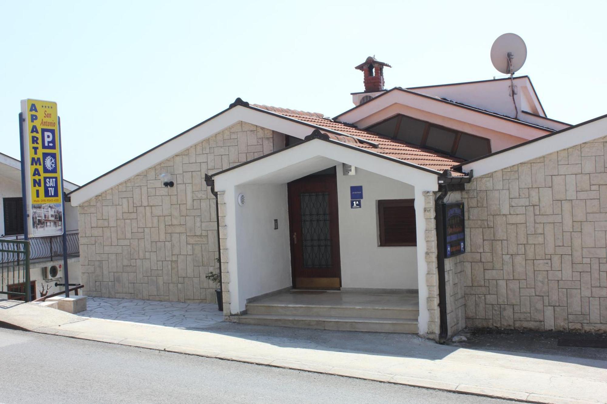 Guesthouse San Antonio Ploce  Kamer foto